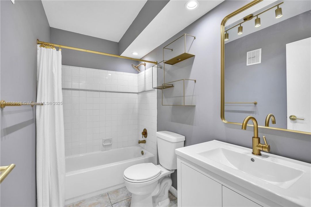 Vendido Recientemente: $179,000 (1 camas, 1 baños, 685 Pies cuadrados)