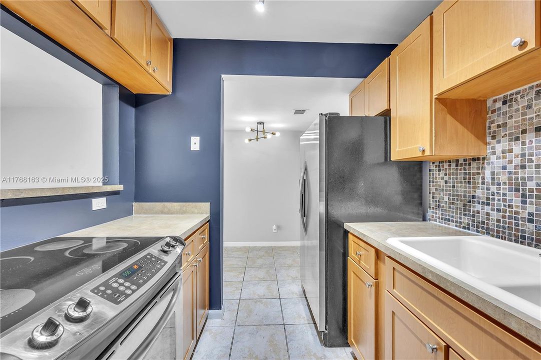 Vendido Recientemente: $179,000 (1 camas, 1 baños, 685 Pies cuadrados)