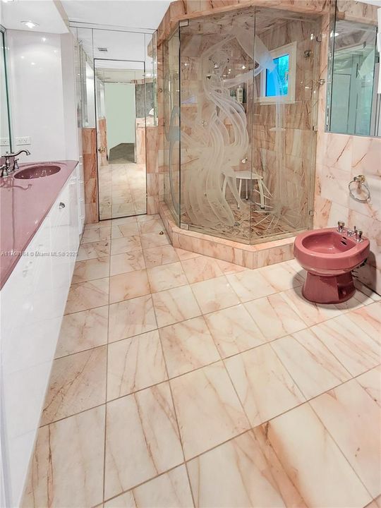 Vendido Recientemente: $498,900 (3 camas, 2 baños, 1895 Pies cuadrados)