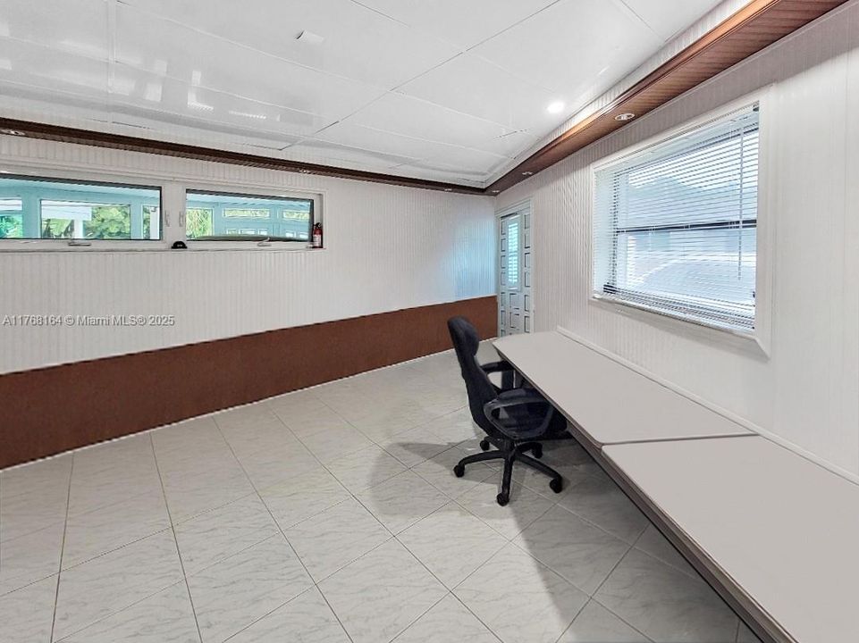 Vendido Recientemente: $498,900 (3 camas, 2 baños, 1895 Pies cuadrados)