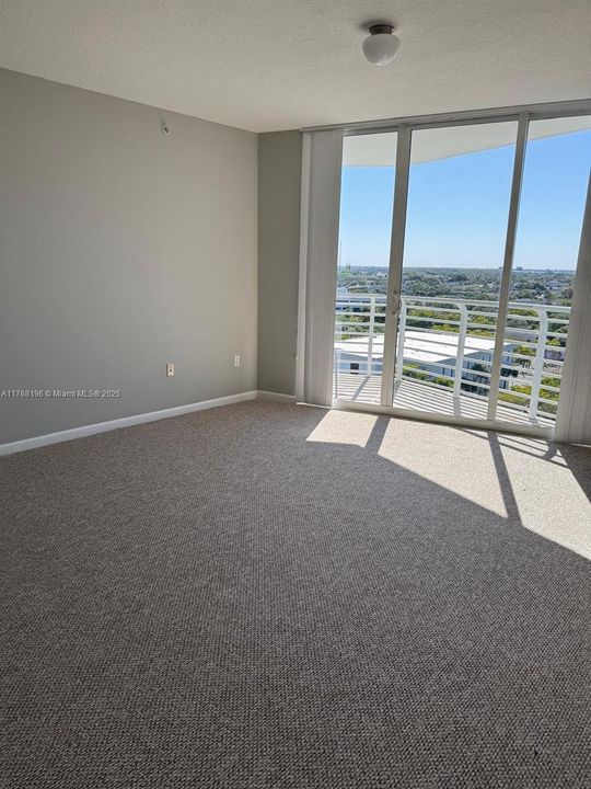 最近租的: $2,275 (1 贝兹, 1 浴室, 760 平方英尺)