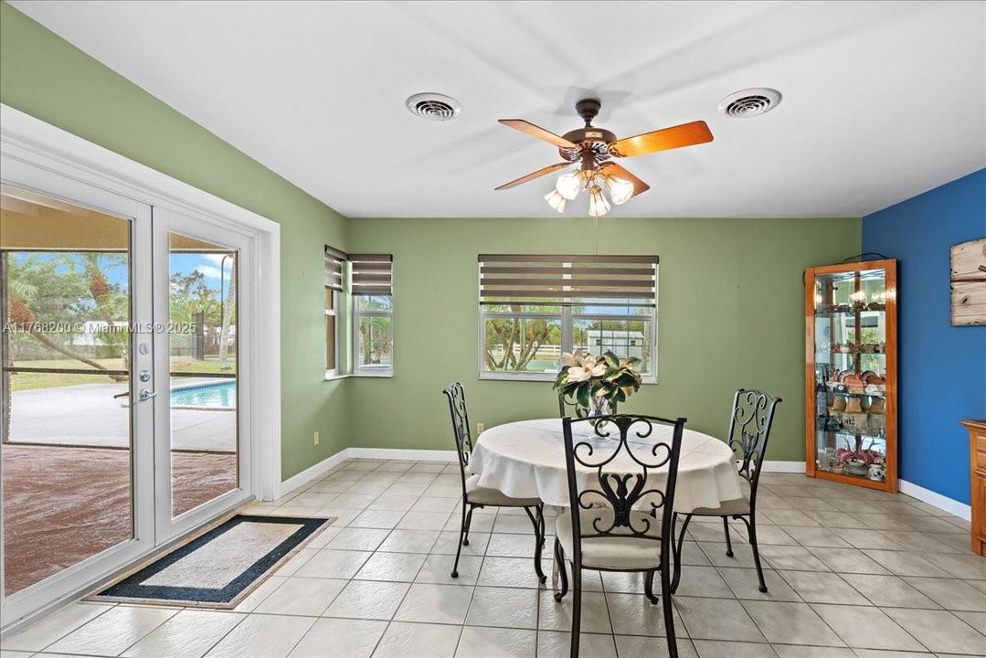 Huge dining area off patio