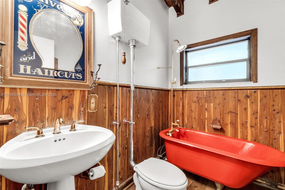 3RD BATH IN MAIN HOME