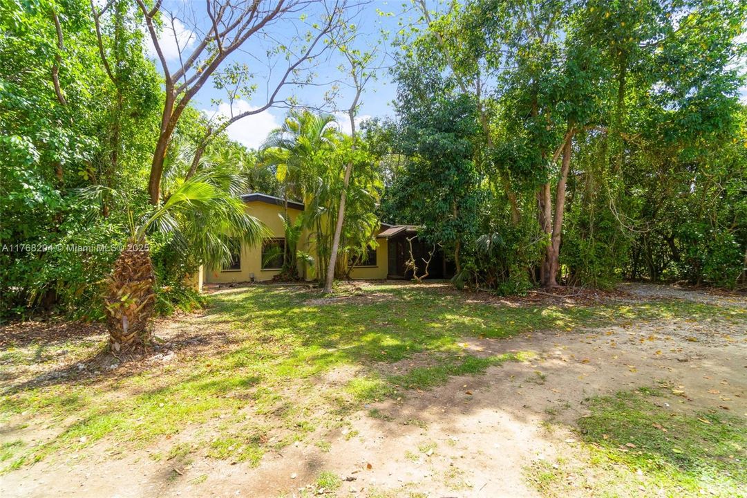 Недавно продано: $1,149,000 (5 спален, 4 ванн, 0 Квадратных фут)