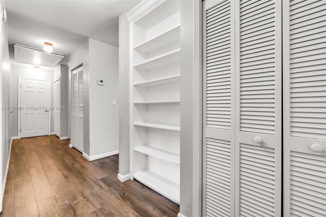 Недавно продано: $1,149,000 (5 спален, 4 ванн, 0 Квадратных фут)