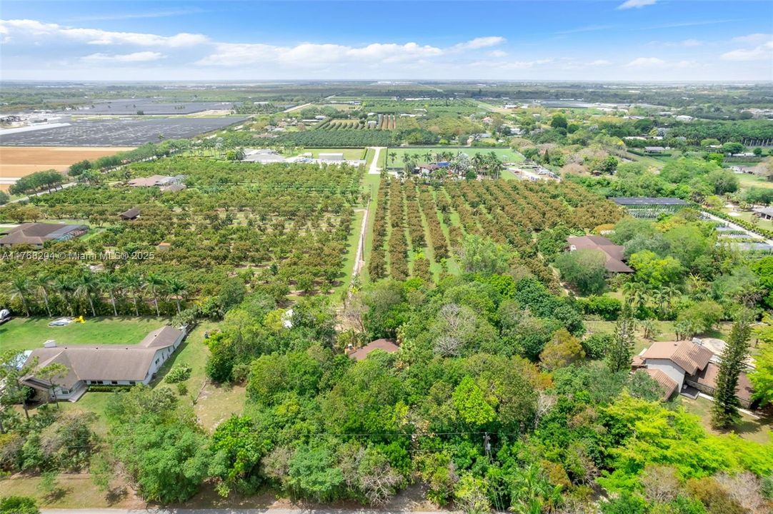 Недавно продано: $1,149,000 (5 спален, 4 ванн, 0 Квадратных фут)