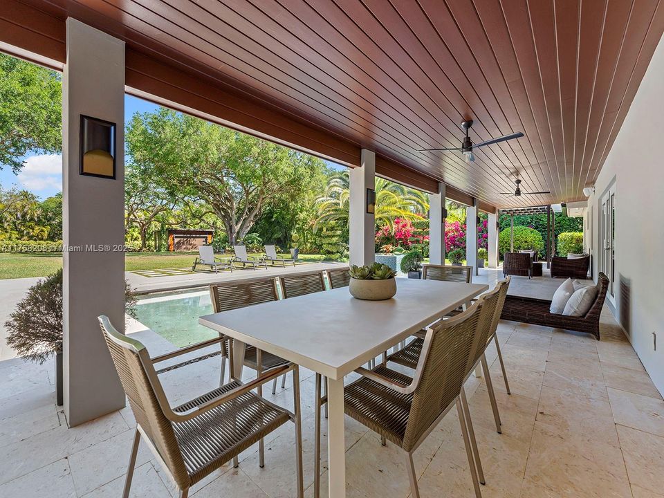 Recently Rented: $17,500 (3 beds, 2 baths, 2063 Square Feet)