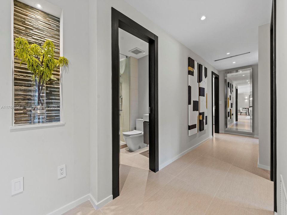 Recently Rented: $17,500 (3 beds, 2 baths, 2063 Square Feet)