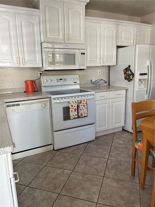 最近售出: $975,000 (0 贝兹, 0 浴室, 5097 平方英尺)