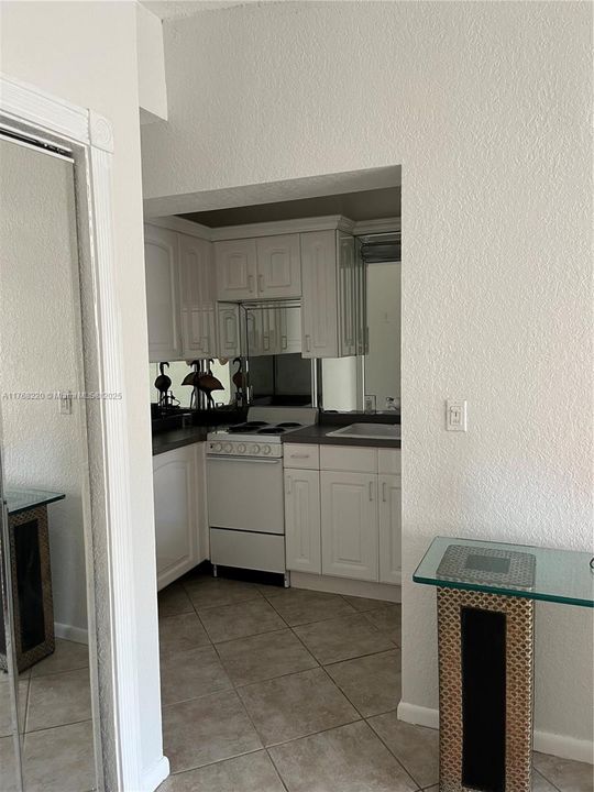 最近售出: $975,000 (0 贝兹, 0 浴室, 5097 平方英尺)