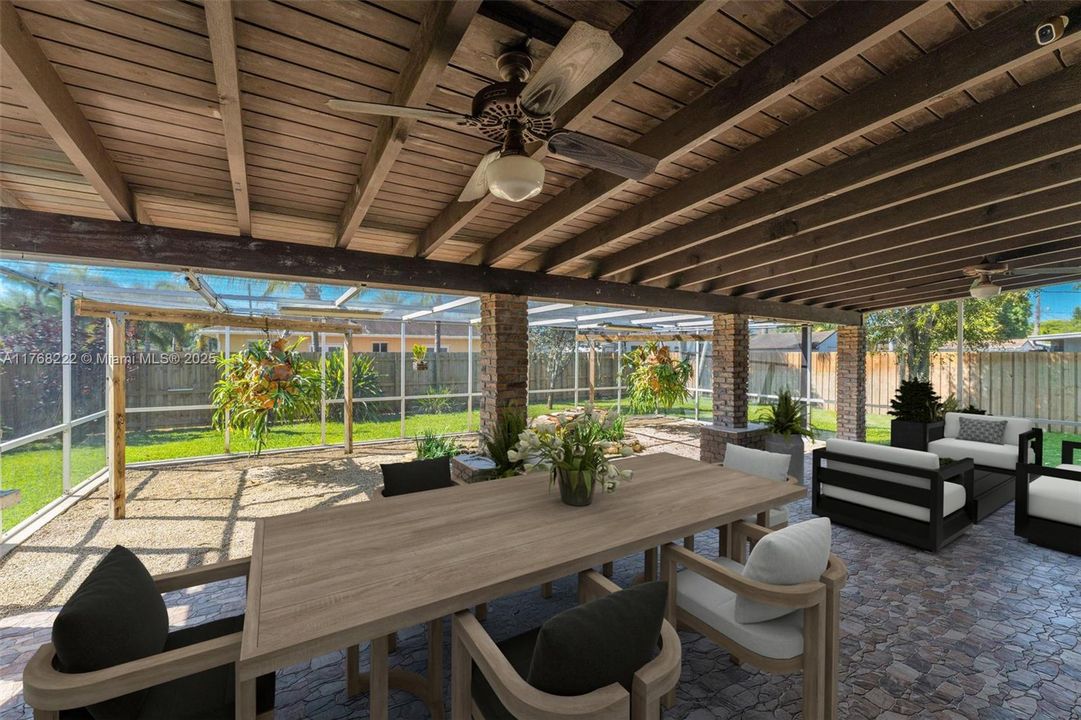 Recently Sold: $599,999 (4 beds, 2 baths, 1737 Square Feet)