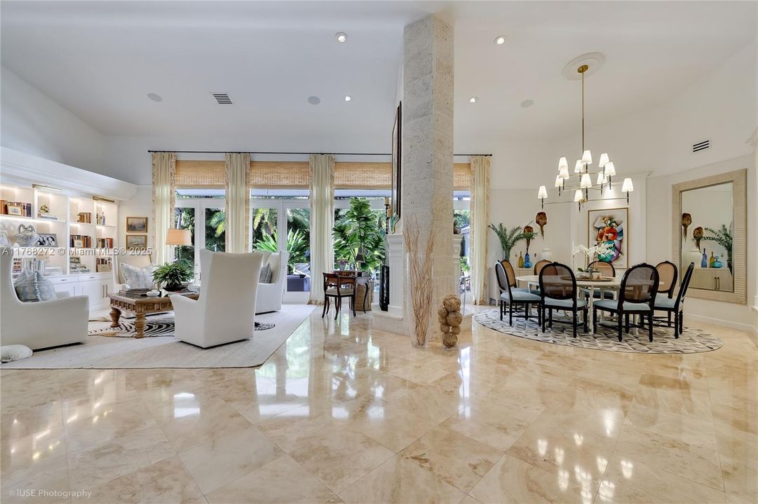 Recently Sold: $3,449,999 (5 beds, 4 baths, 4017 Square Feet)