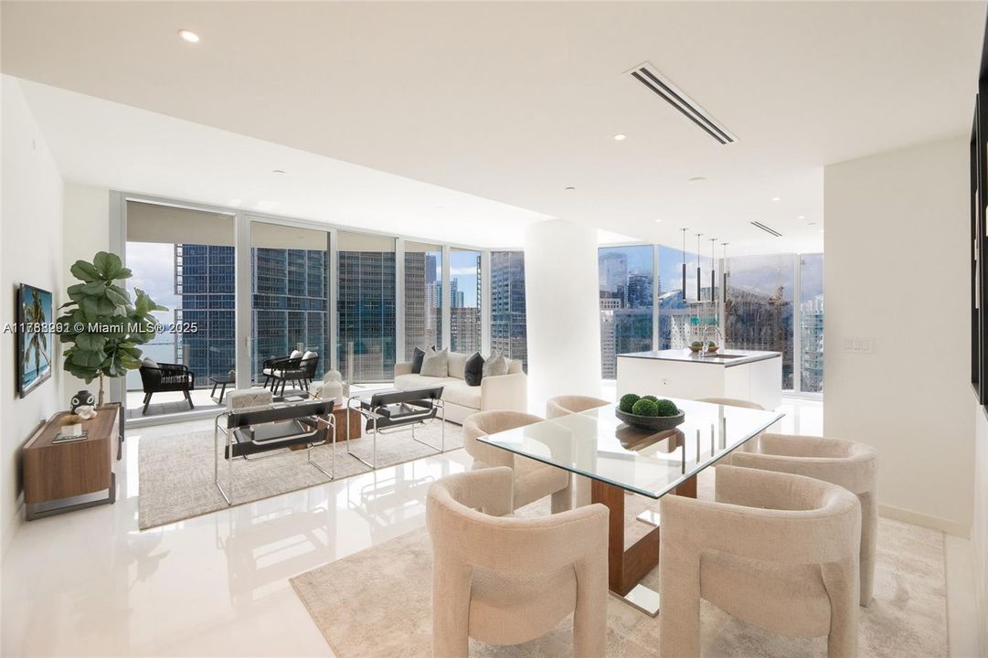 Recently Sold: $2,790,000 (3 beds, 2 baths, 2268 Square Feet)