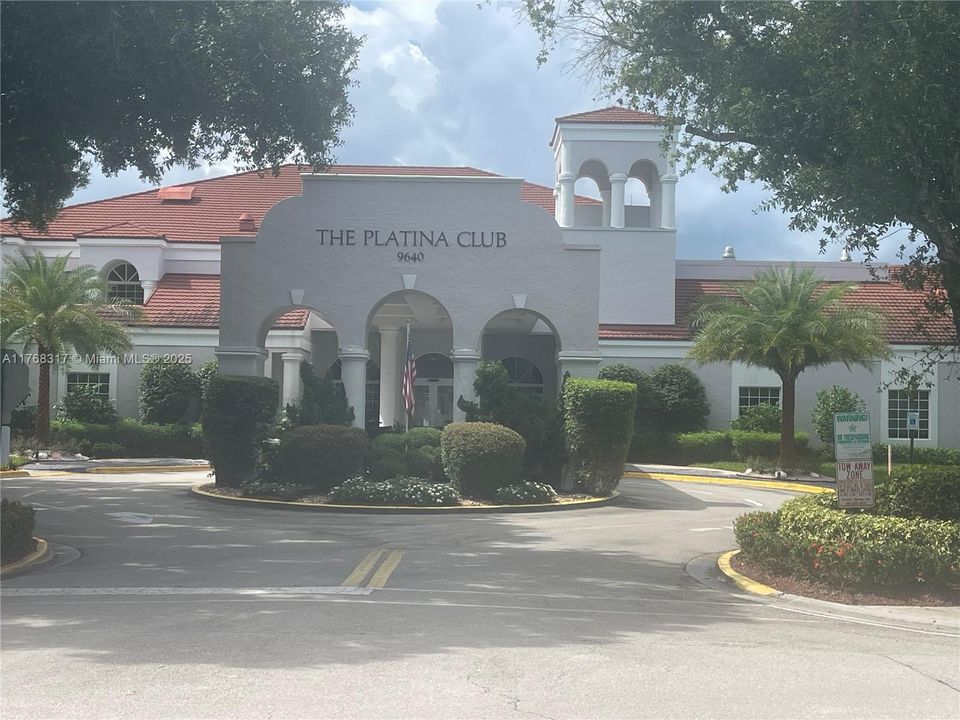 For Sale: $269,900 (3 beds, 2 baths, 1374 Square Feet)