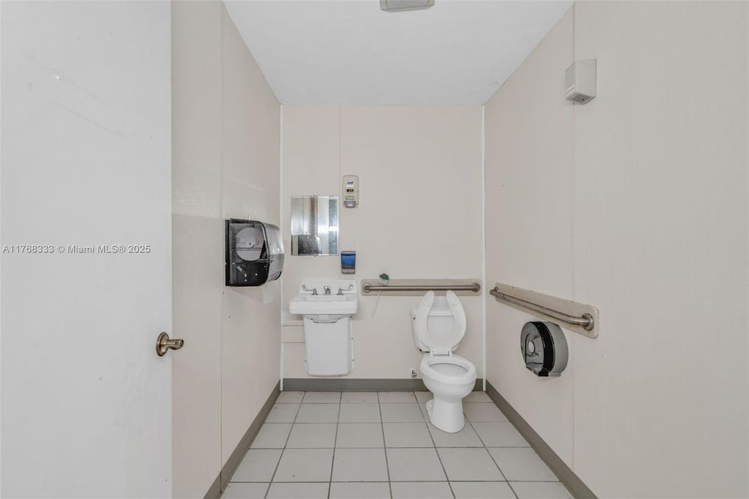 待售: $3,599,000 (0 贝兹, 0 浴室, 0 平方英尺)