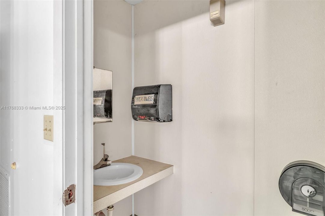 待售: $3,599,000 (0 贝兹, 0 浴室, 0 平方英尺)