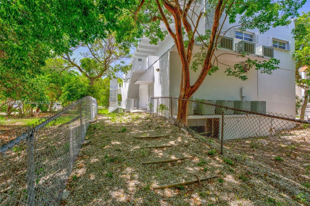 待售: $3,599,000 (0 贝兹, 0 浴室, 0 平方英尺)