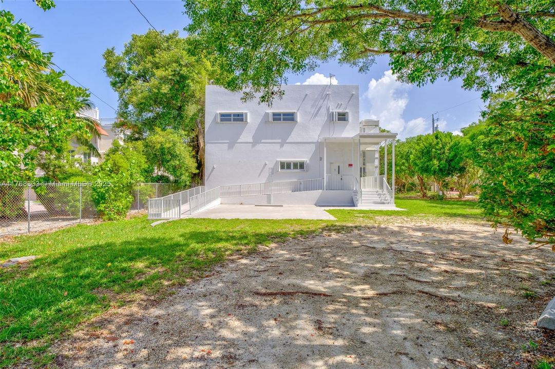 待售: $3,599,000 (0 贝兹, 0 浴室, 0 平方英尺)