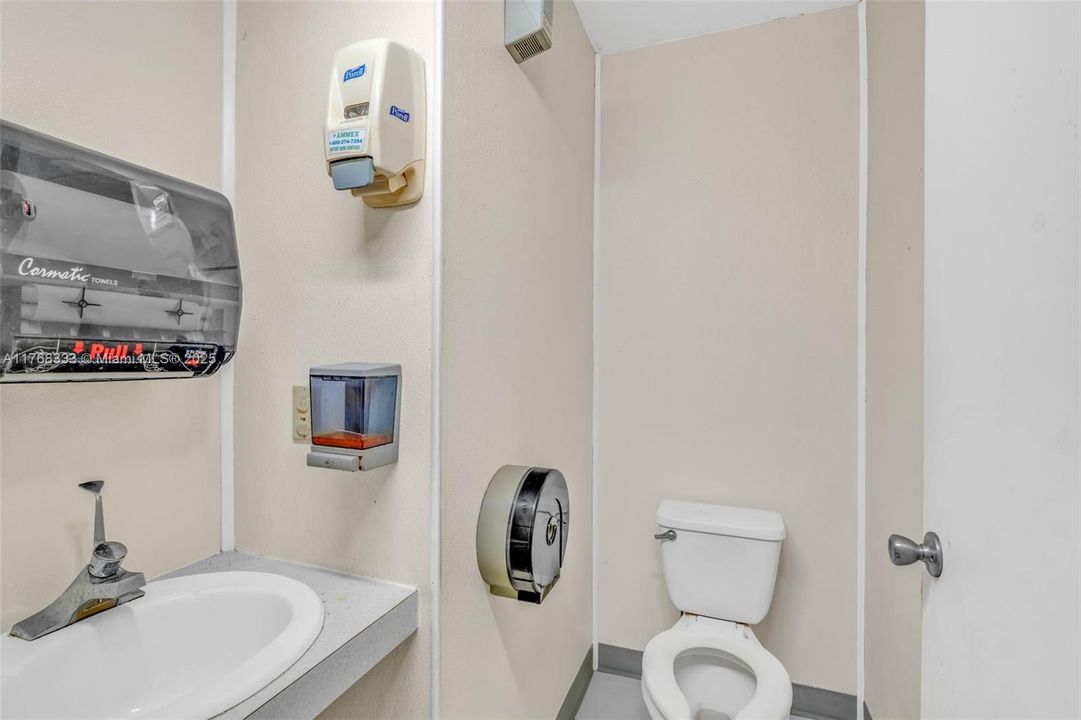 待售: $3,599,000 (0 贝兹, 0 浴室, 0 平方英尺)