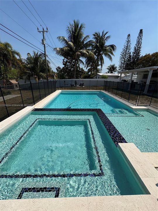 Recently Sold: $765,000 (3 beds, 2 baths, 1486 Square Feet)