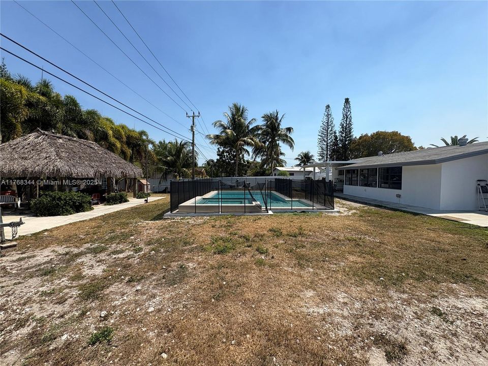 Recently Sold: $765,000 (3 beds, 2 baths, 1486 Square Feet)