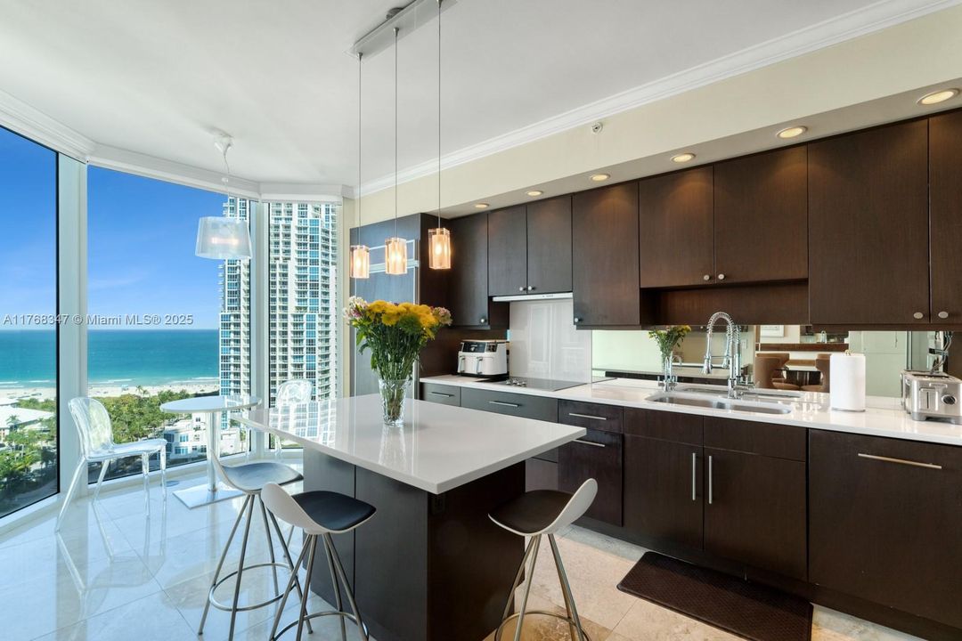 Recently Sold: $2,399,000 (2 beds, 2 baths, 2040 Square Feet)