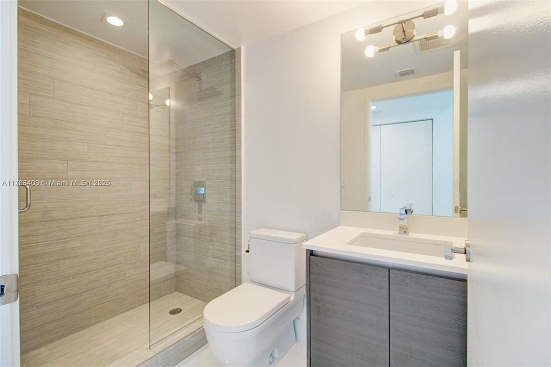 For Sale: $1,299,000 (3 beds, 3 baths, 1892 Square Feet)