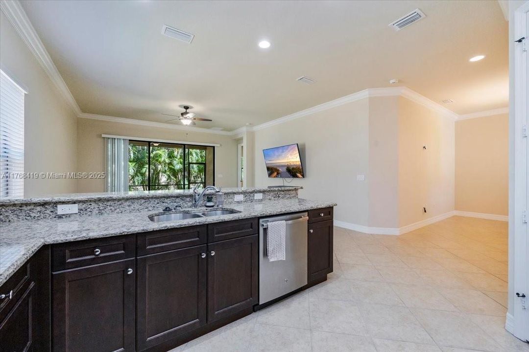 For Sale: $669,000 (3 beds, 2 baths, 1808 Square Feet)