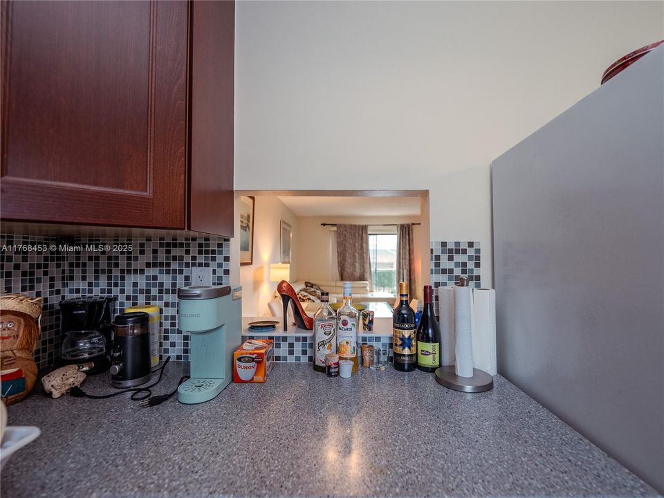 Недавно арендовано: $2,200 (1 спален, 1 ванн, 730 Квадратных фут)