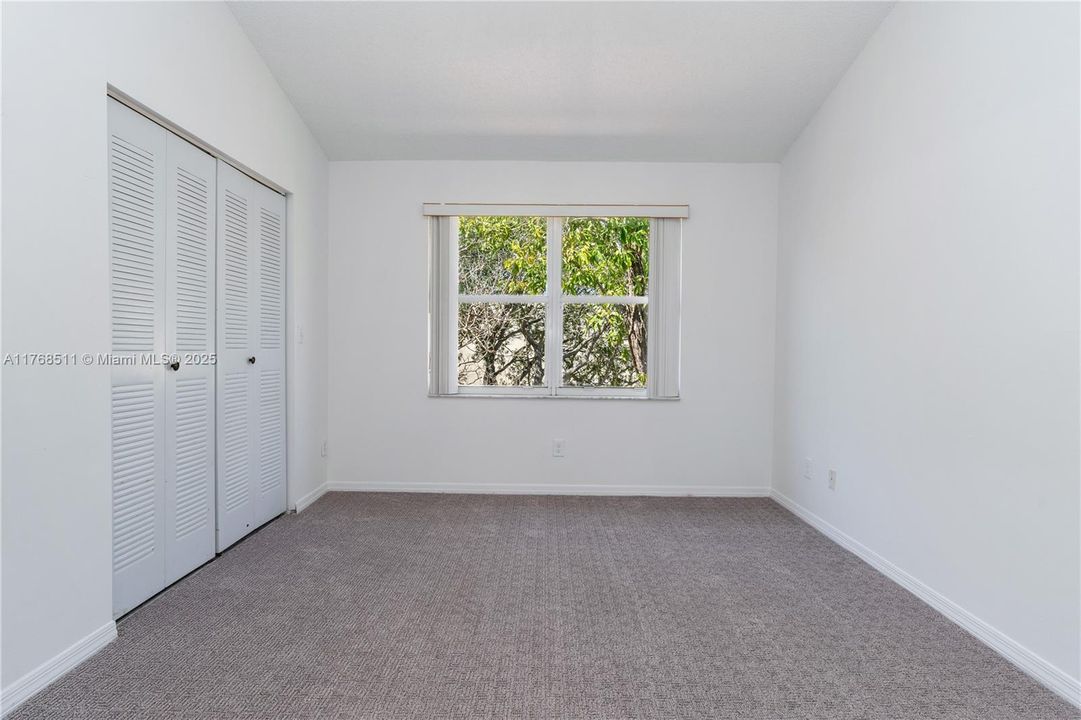 Vendido Recientemente: $356,921 (2 camas, 2 baños, 1024 Pies cuadrados)