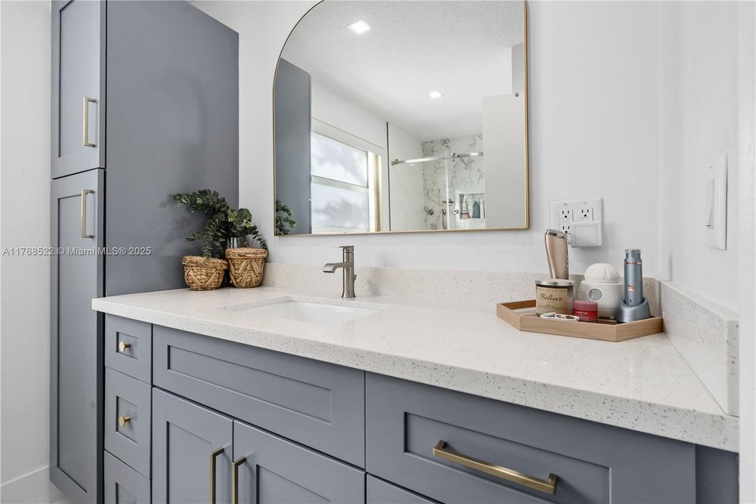 Vendido Recientemente: $525,000 (3 camas, 2 baños, 0 Pies cuadrados)