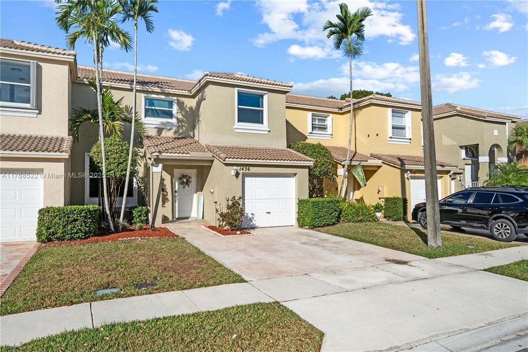 Vendido Recientemente: $525,000 (3 camas, 2 baños, 0 Pies cuadrados)