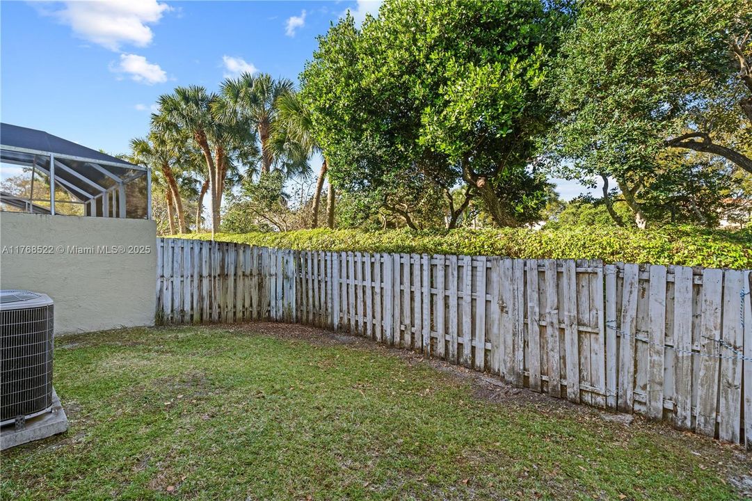 Vendido Recientemente: $525,000 (3 camas, 2 baños, 0 Pies cuadrados)