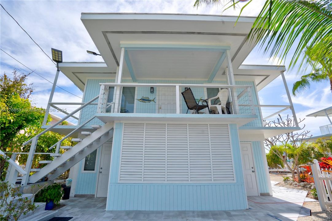 Recently Sold: $1,599,000 (4 beds, 2 baths, 0 Square Feet)