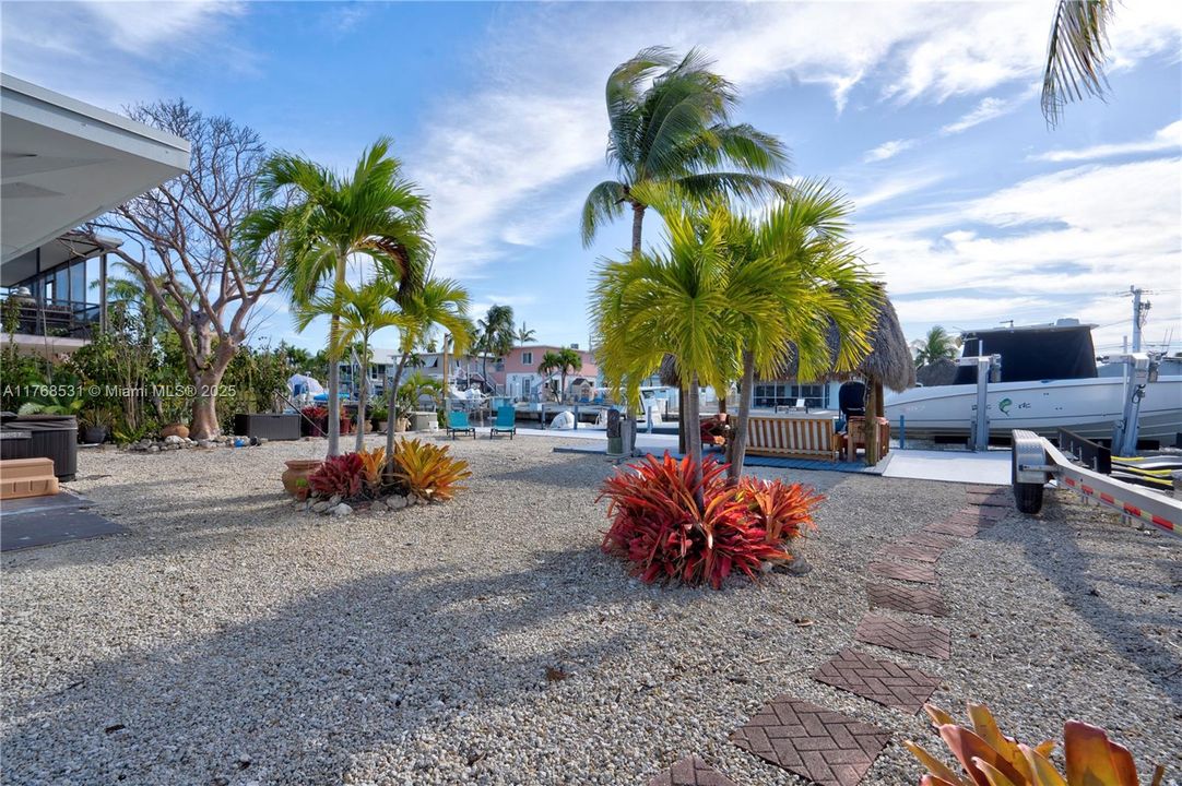 Recently Sold: $1,599,000 (4 beds, 2 baths, 0 Square Feet)