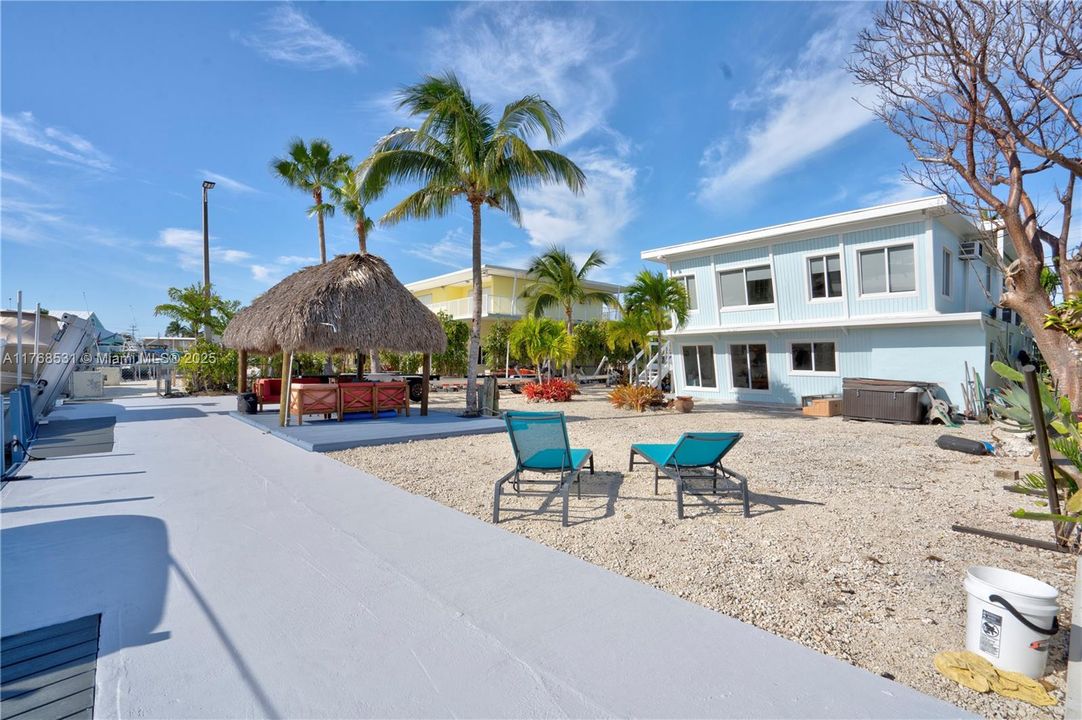 Recently Sold: $1,599,000 (4 beds, 2 baths, 0 Square Feet)