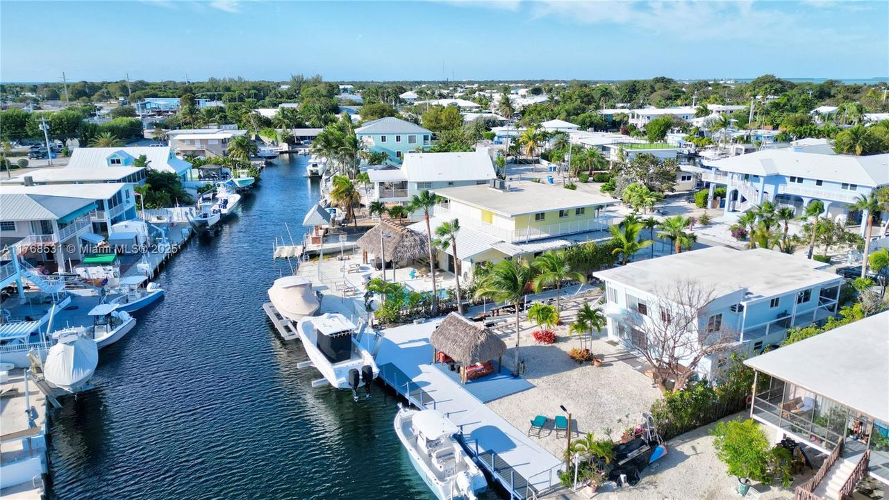 Recently Sold: $1,599,000 (4 beds, 2 baths, 0 Square Feet)