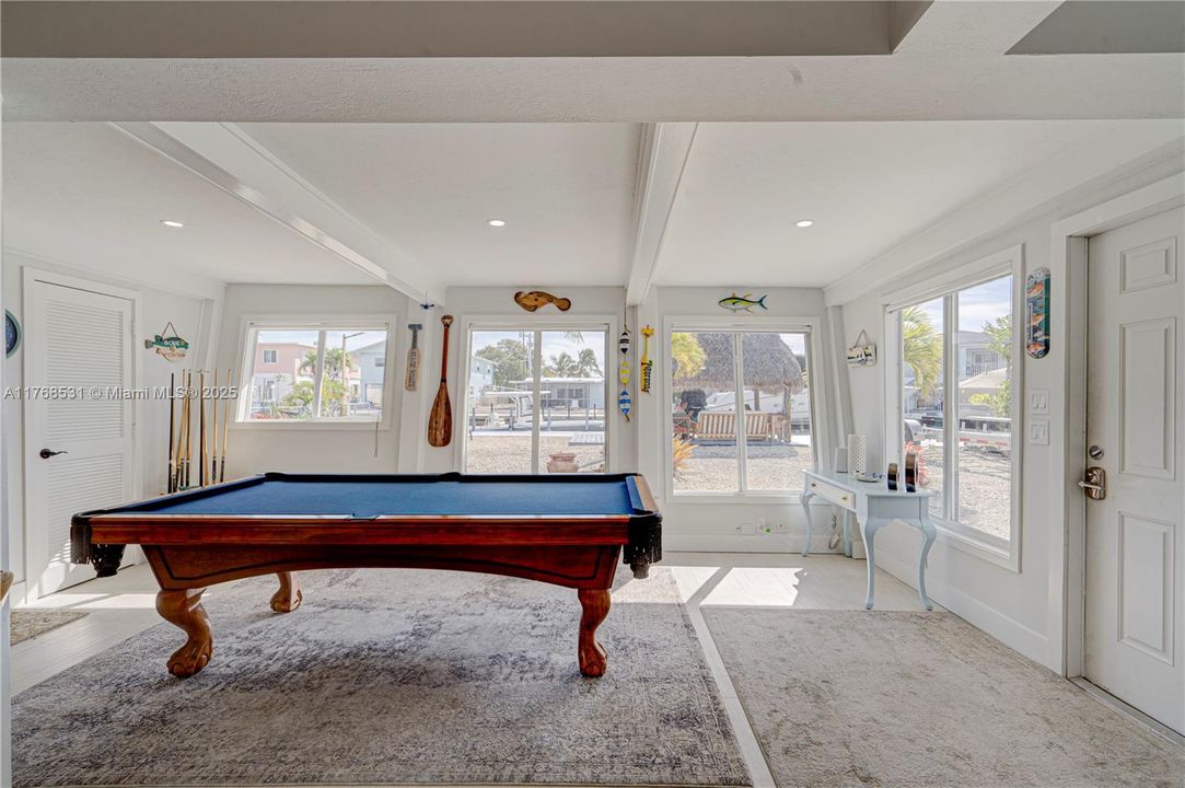 Recently Sold: $1,599,000 (4 beds, 2 baths, 0 Square Feet)