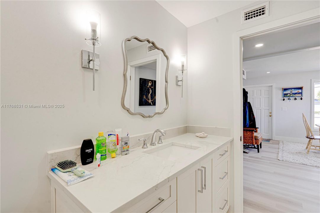 Recently Sold: $1,599,000 (4 beds, 2 baths, 0 Square Feet)