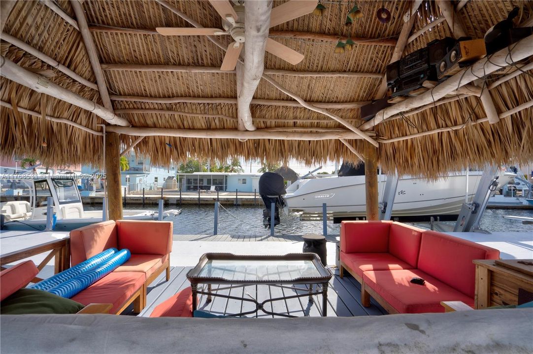 Recently Sold: $1,599,000 (4 beds, 2 baths, 0 Square Feet)