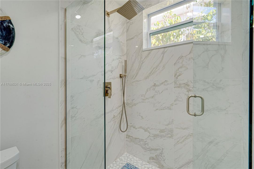 Recently Sold: $1,599,000 (4 beds, 2 baths, 0 Square Feet)