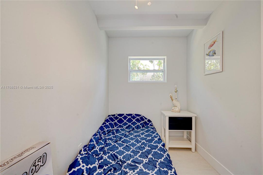 Recently Sold: $1,599,000 (4 beds, 2 baths, 0 Square Feet)