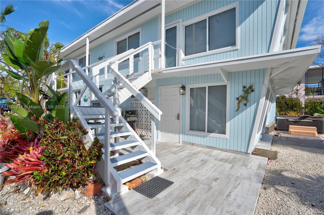 Recently Sold: $1,599,000 (4 beds, 2 baths, 0 Square Feet)