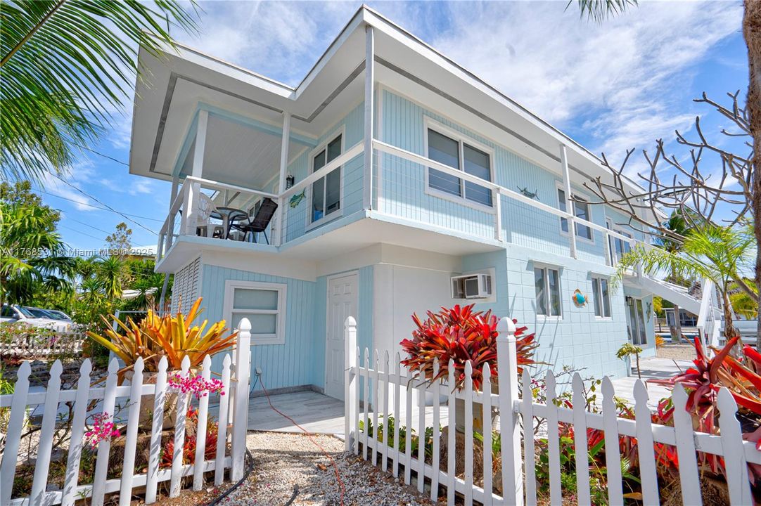 Recently Sold: $1,599,000 (4 beds, 2 baths, 0 Square Feet)