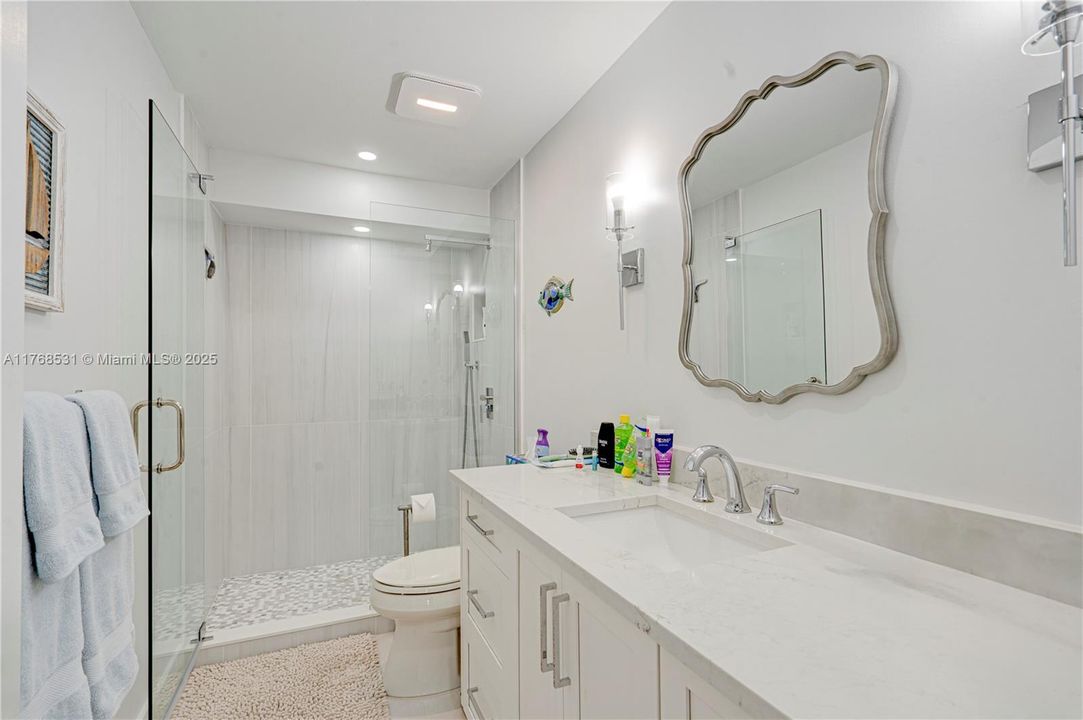 Recently Sold: $1,599,000 (4 beds, 2 baths, 0 Square Feet)