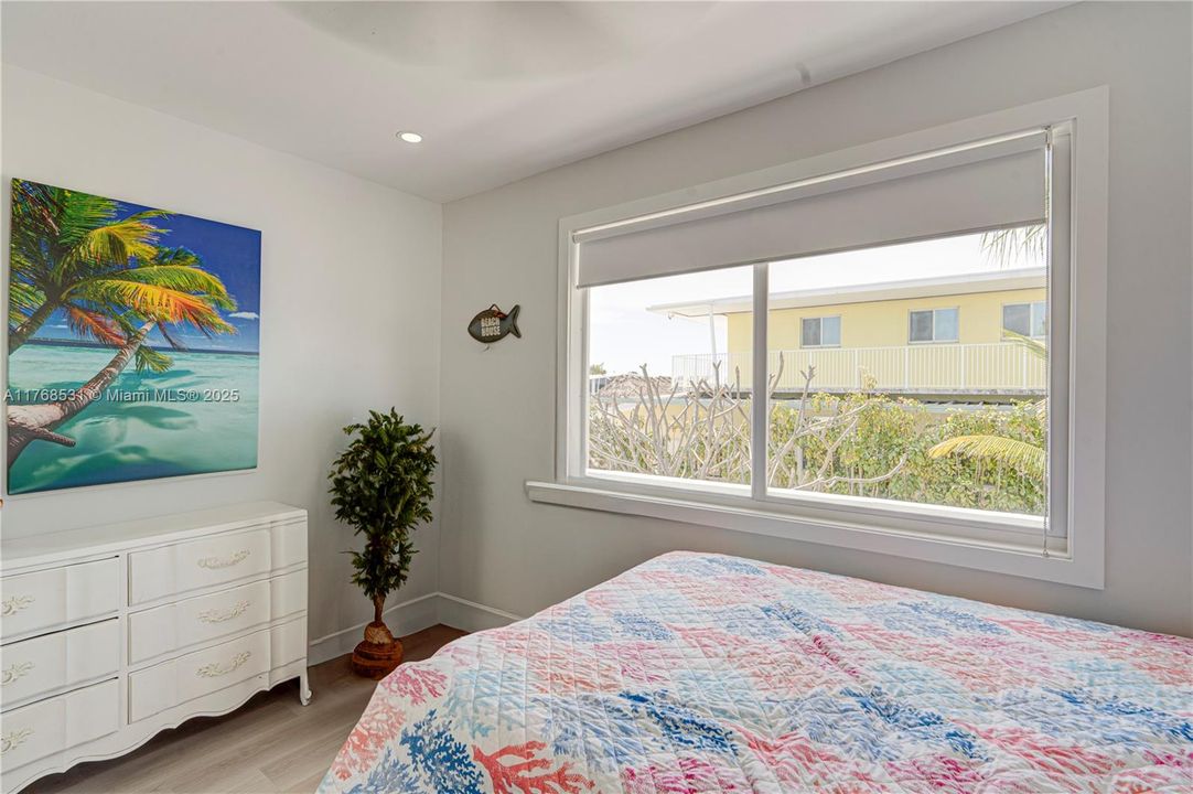 Recently Sold: $1,599,000 (4 beds, 2 baths, 0 Square Feet)