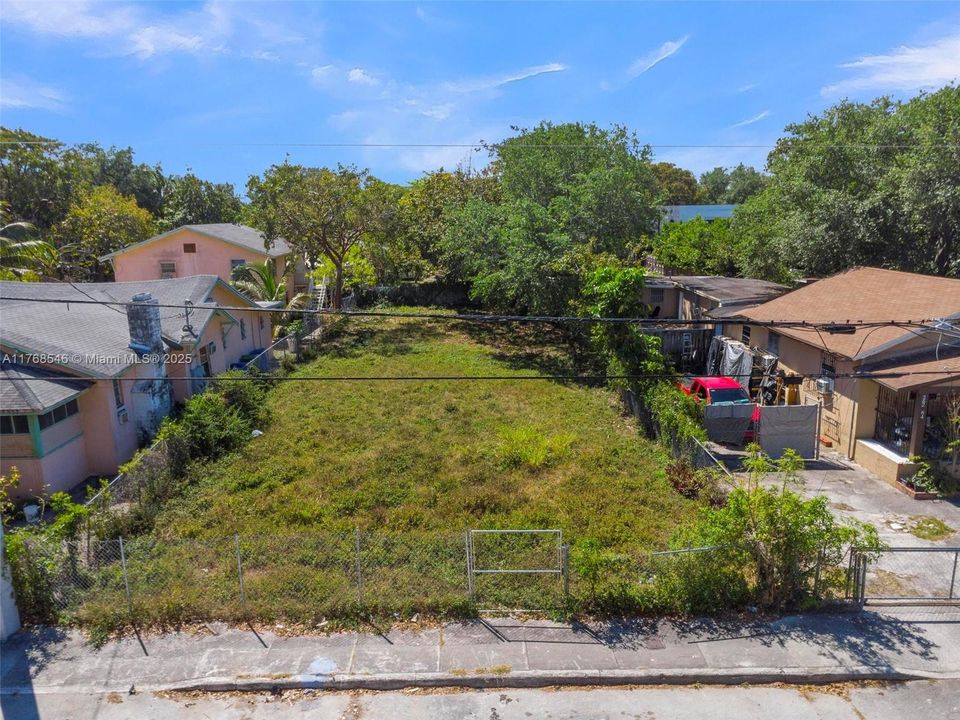 Recently Sold: $770,000 (0.17 acres)