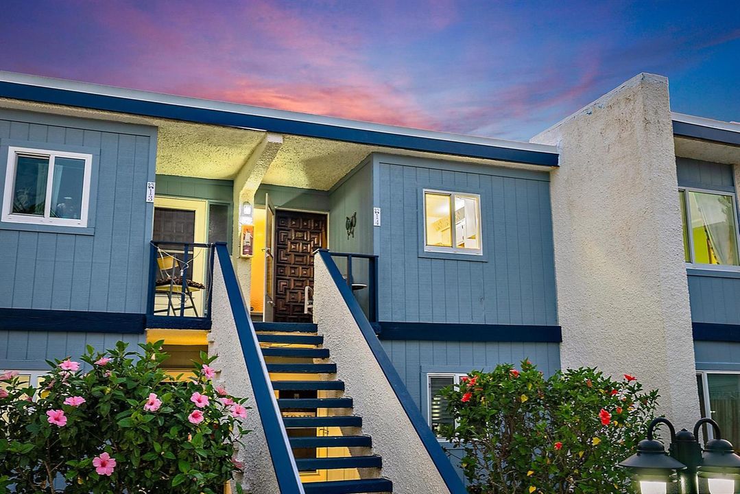 1561 NE 12th Terrace, C14-29