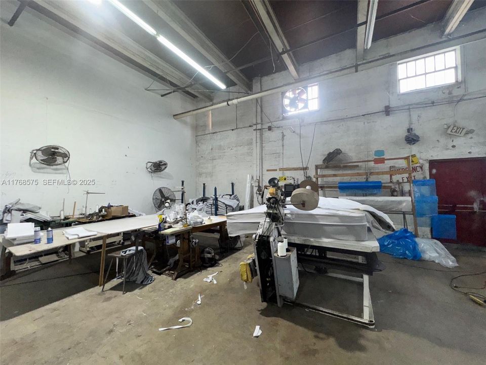 На продажу: $1,250,000 (0 спален, 0 ванн, 0 Квадратных фут)