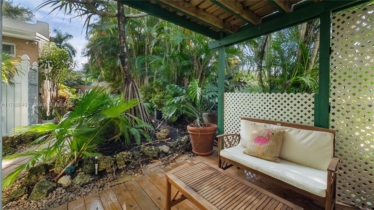 Vendido Recientemente: $999,000 (0 camas, 0 baños, 3161 Pies cuadrados)